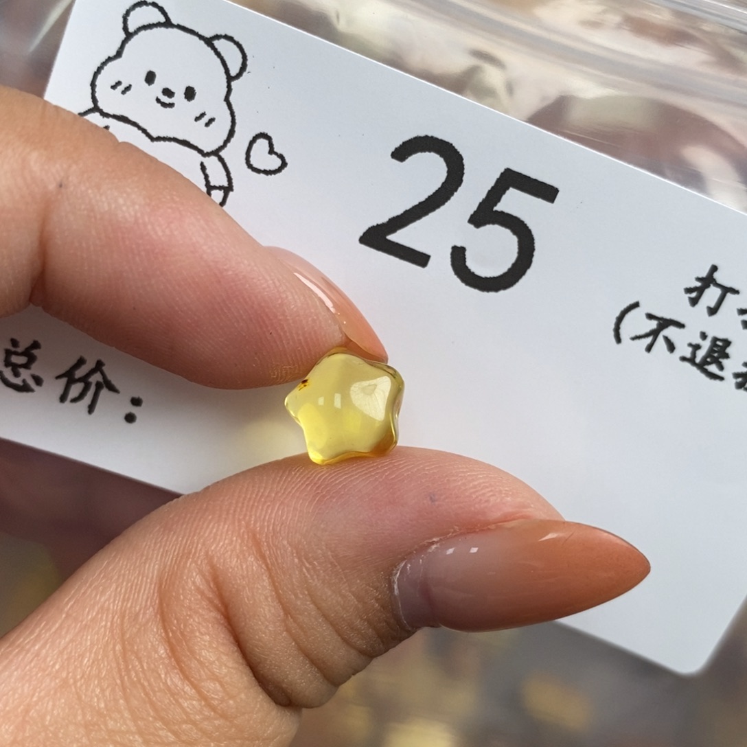 琥珀未镶嵌珠宝奇石