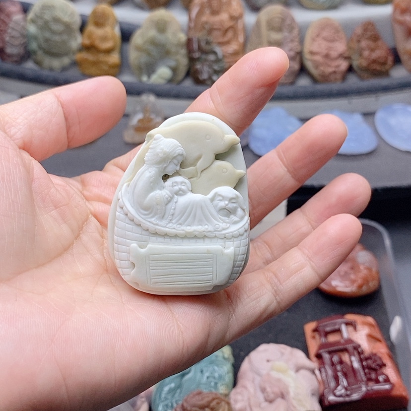 【闪购商品】定制石英质玉吊坠未镶嵌