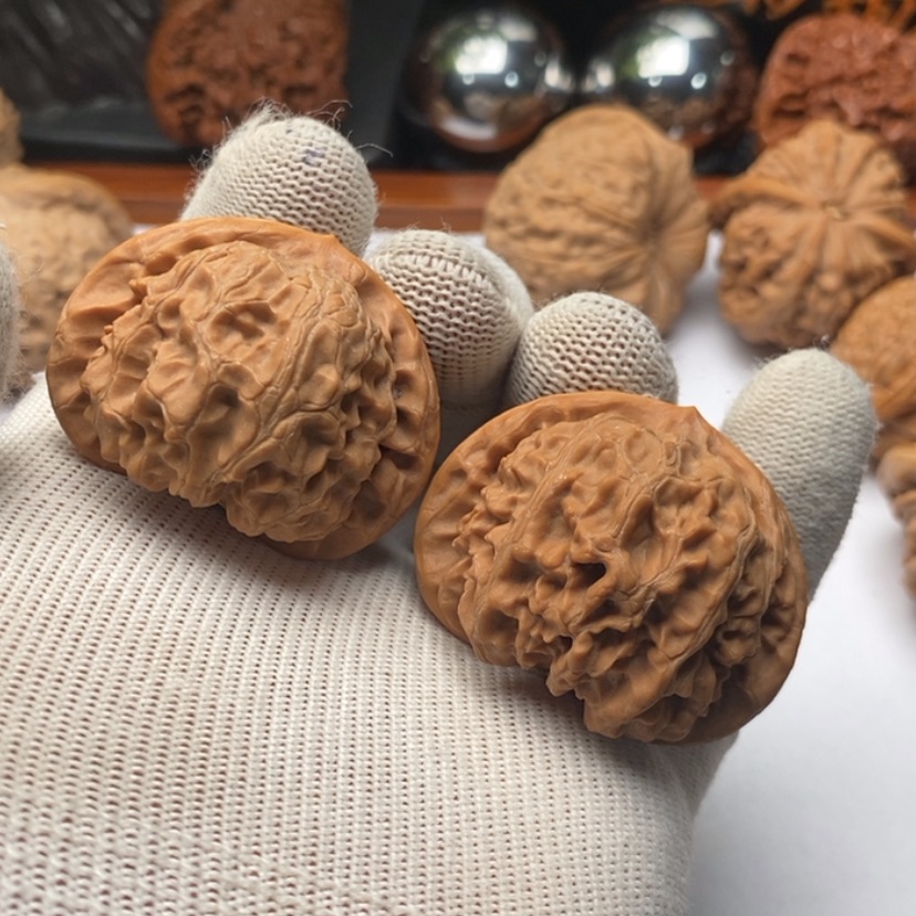 【闪购商品】文玩核桃把件涛*533宫灯
