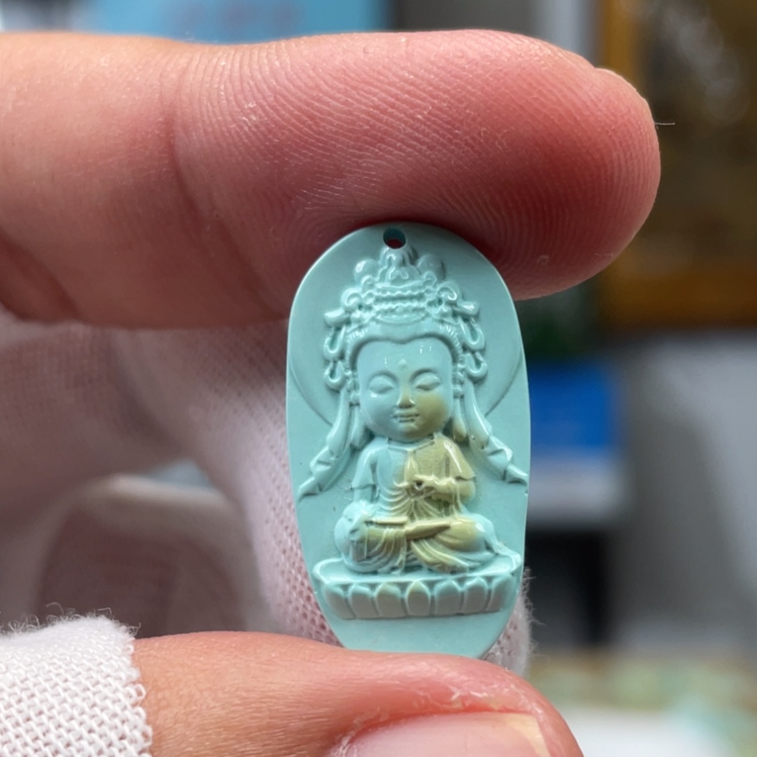 绿松石未镶嵌挂件