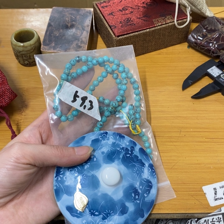 摆件中古工艺品一件