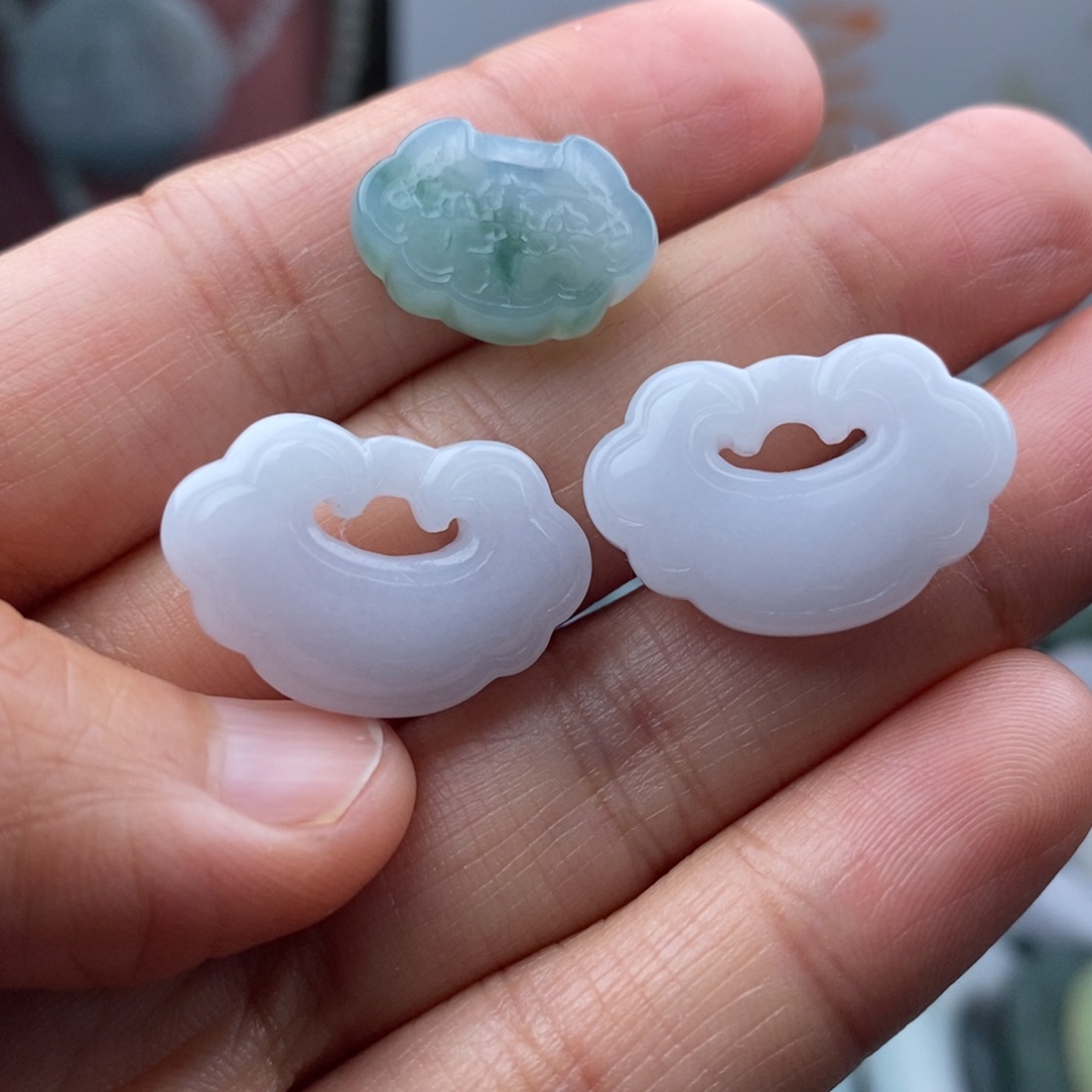 翡翠颈饰未镶嵌挂件多样性发货