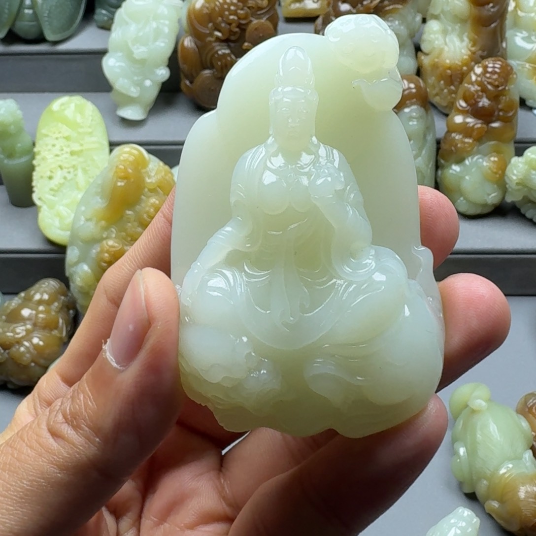 和田玉把件未镶嵌旭**升