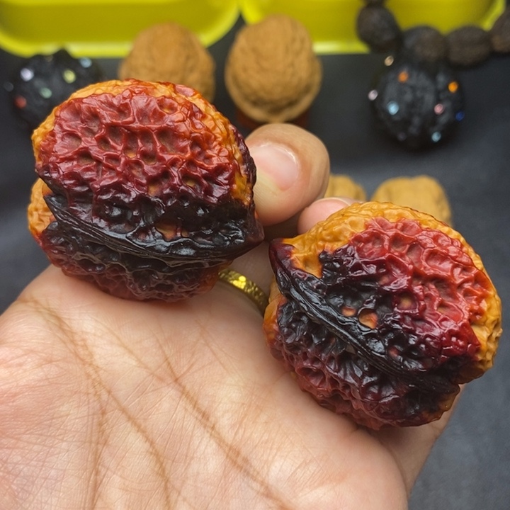 文玩核桃吊坠40尺领头羊金蟾