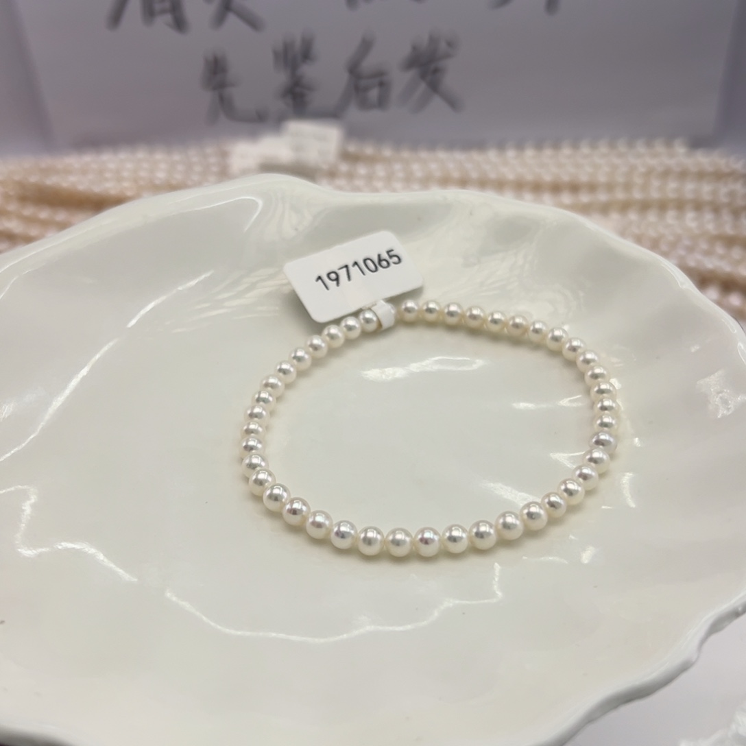 未镶嵌项链淡水珍珠