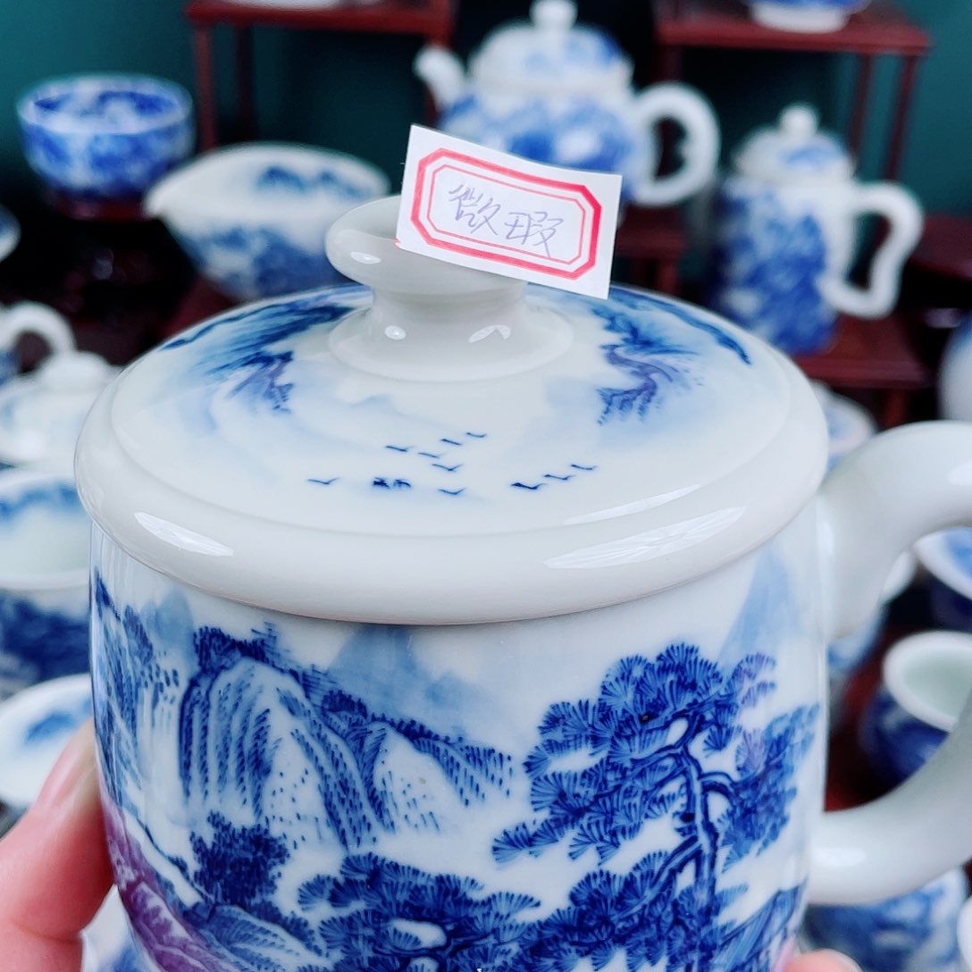 巡*手工手绘青花，青花