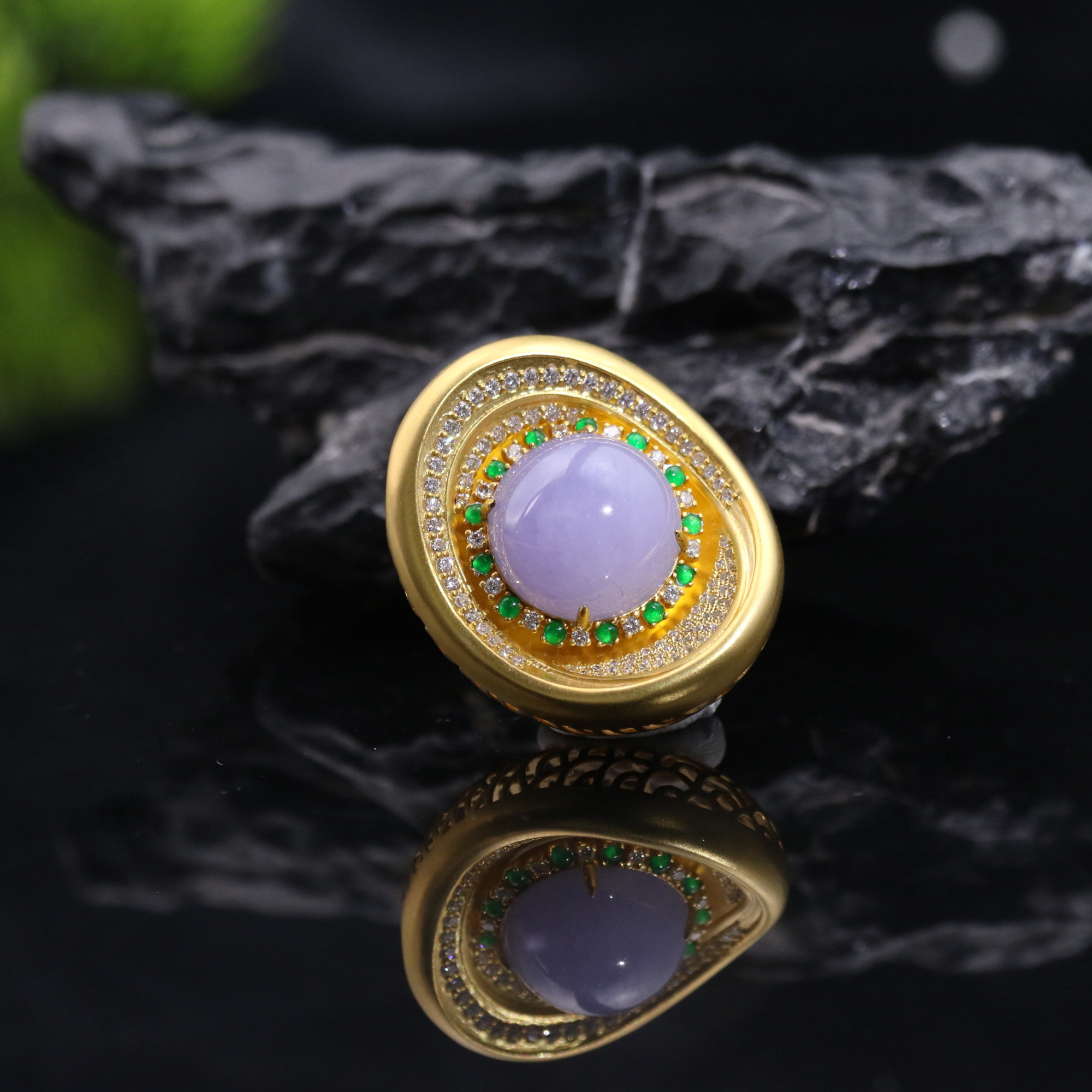 37天然缅甸翡翠A货18k紫蛋面挂件/900793/上海嘉禾拍卖