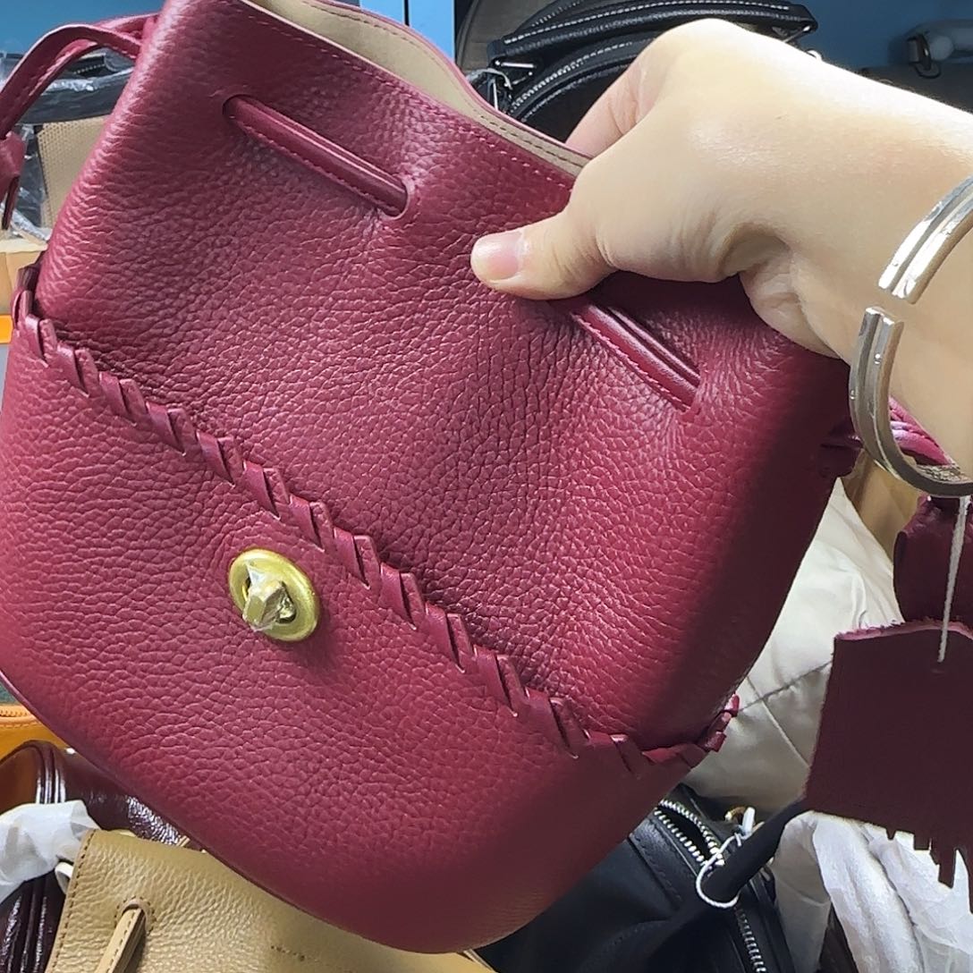 黄牛皮（革）头层牛皮山羊皮（革）