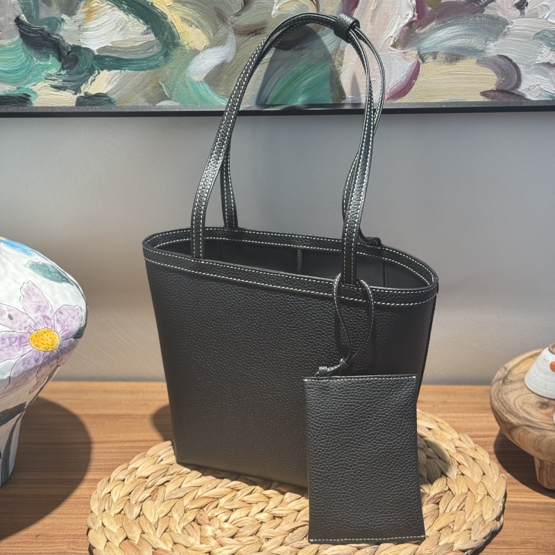 肉肉姐背的stitching 外缝托特单肩包女通勤百搭手提简约设计