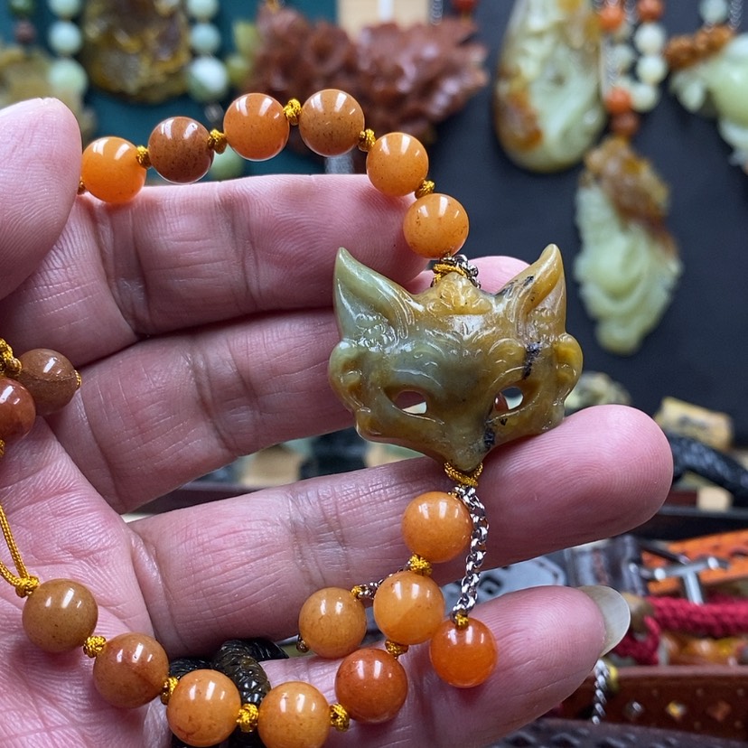 【闪购商品】蛇纹石玉手牌未镶嵌