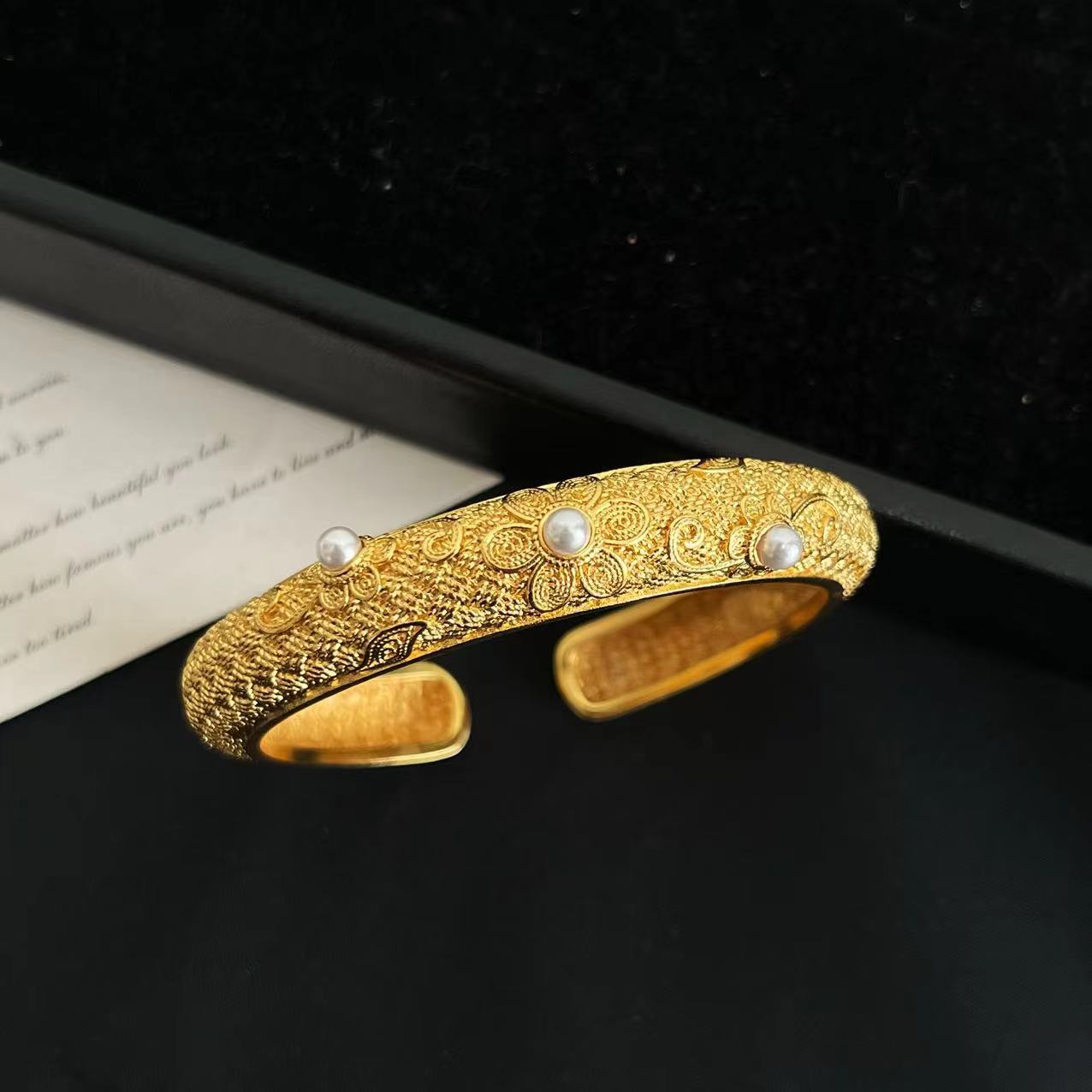 铜合金手镯 毒饰高定   精致款金色开口印花珠珠手镯PZ013