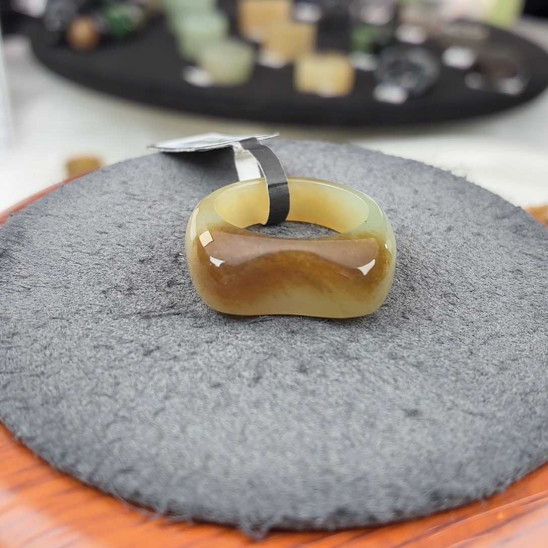 和田玉未镶嵌戒指b96糖猫耳18.3不退换