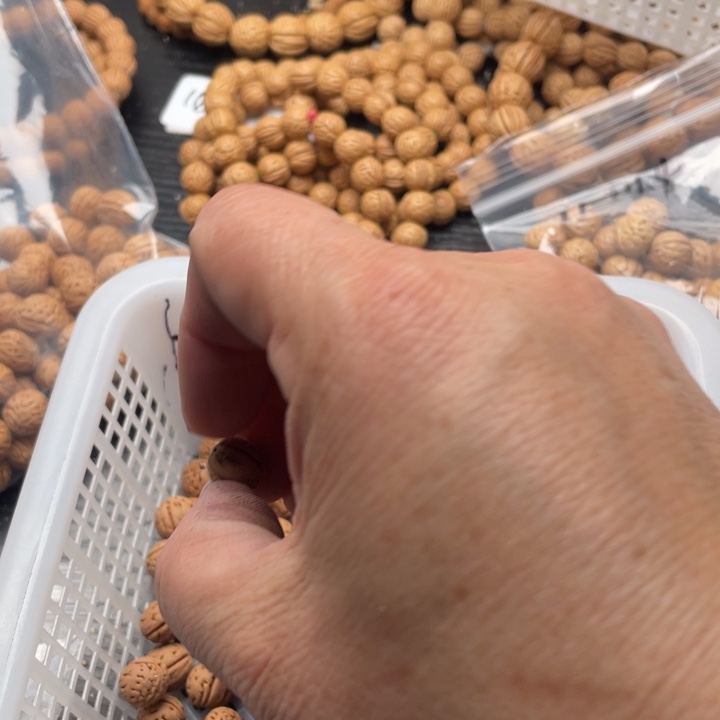 飞***飞核桃私人定制不退不换小桃核320