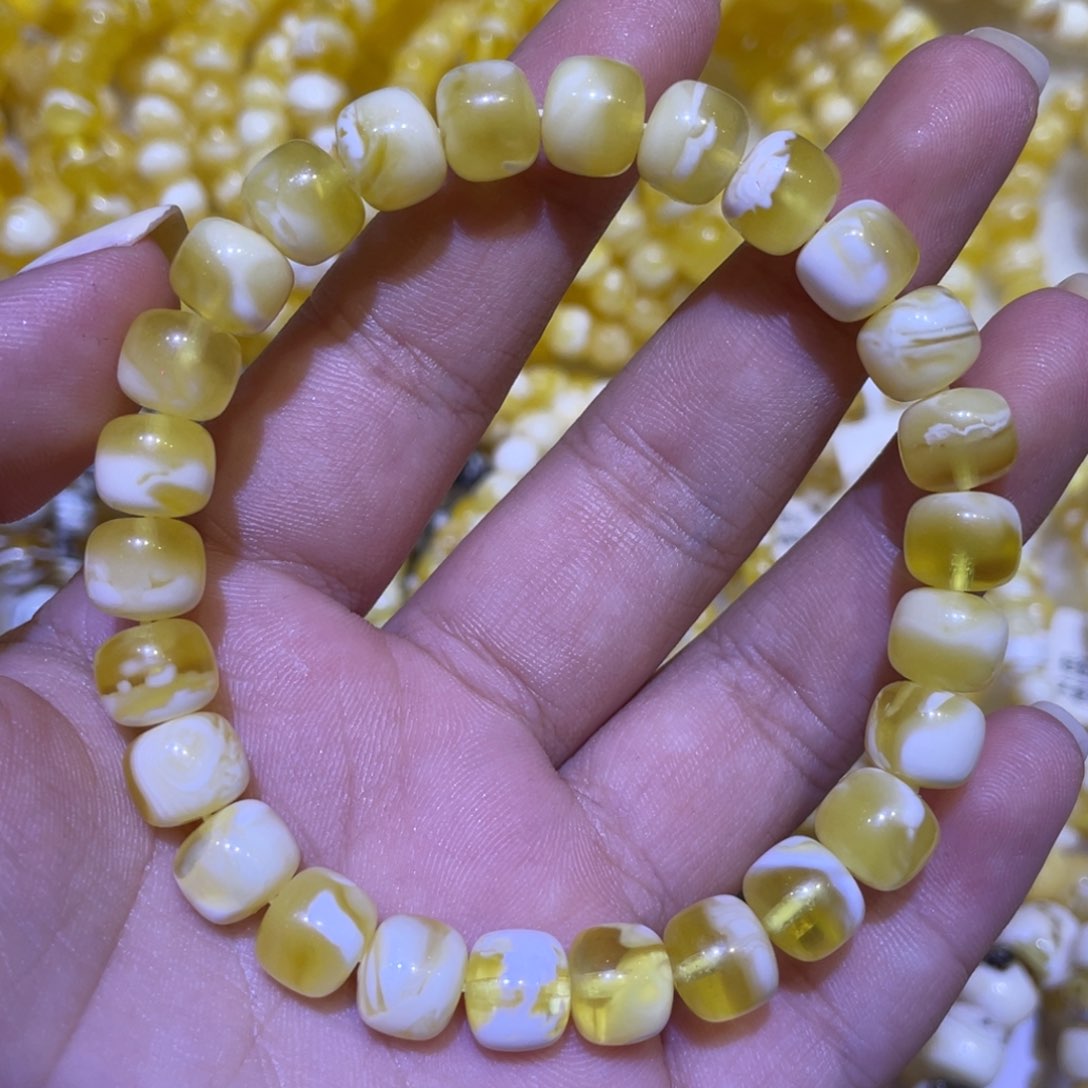 蜜蜡未镶嵌珠宝奇石8.8m