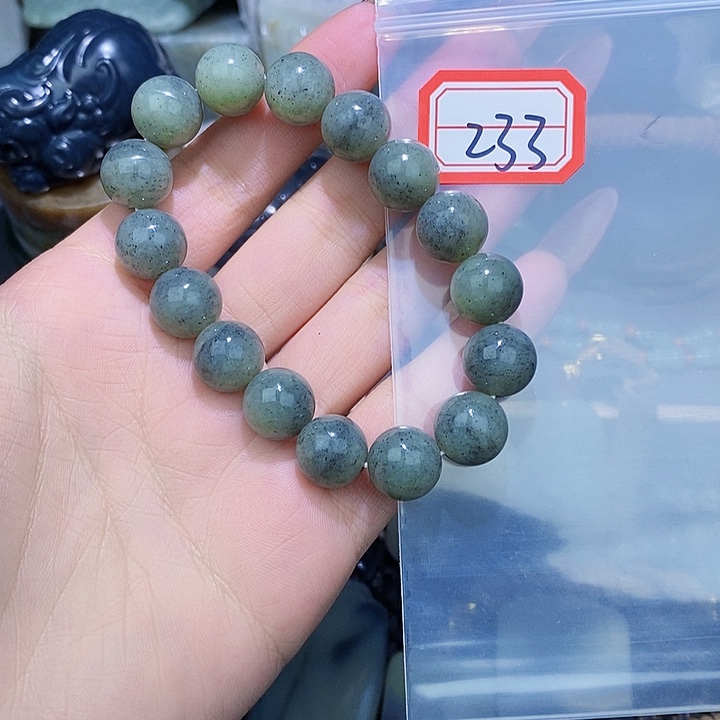 和田玉和田玉边角料随机发未镶嵌