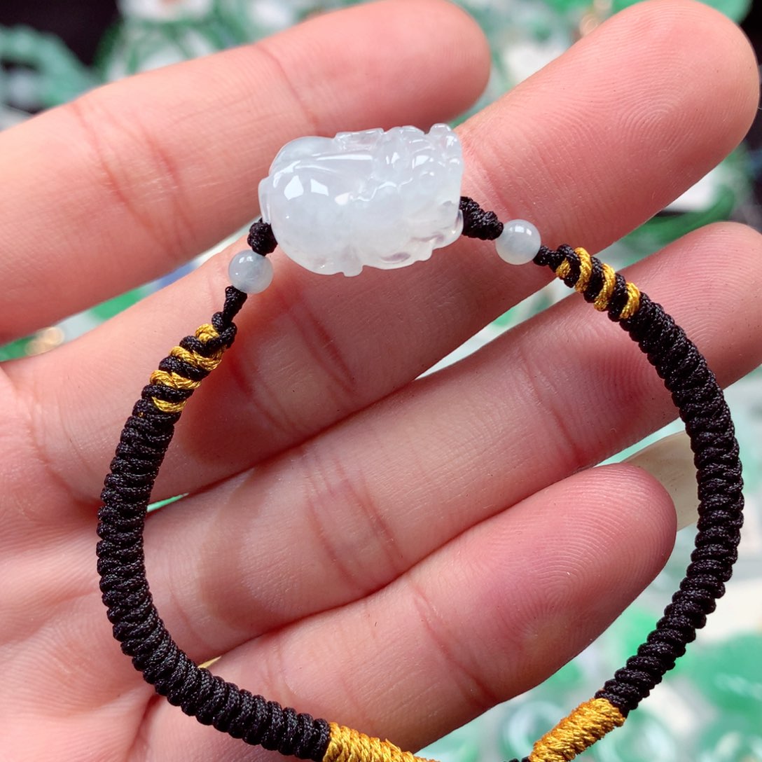 翡翠颈饰未镶嵌翡翠吊坠