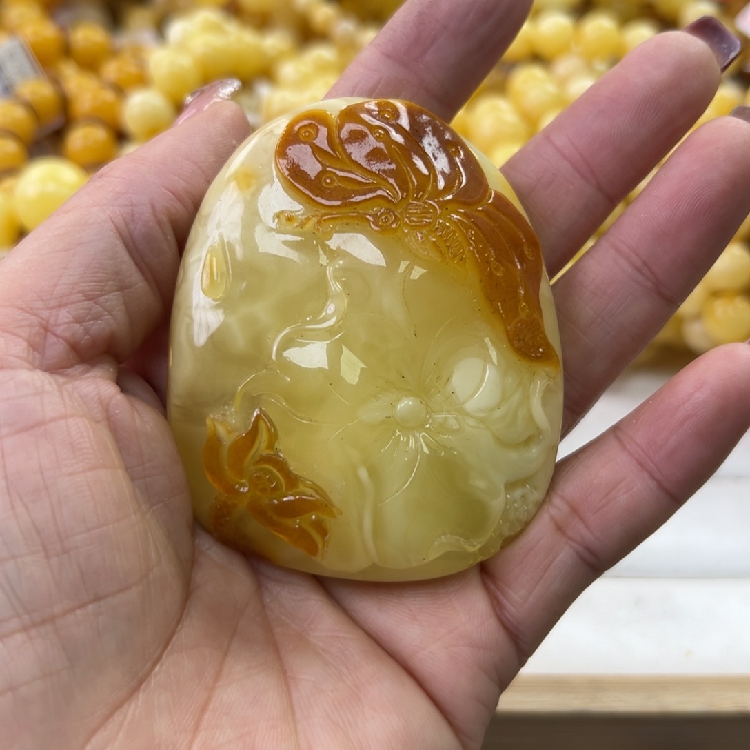 琥珀珠宝奇石未镶嵌