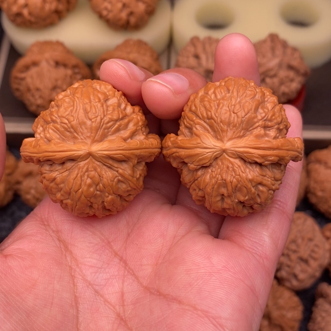 文玩核桃把件精品球白38