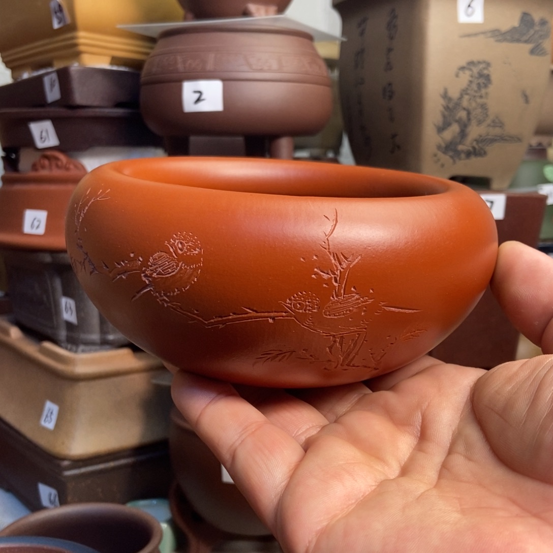 紫砂花盆孙伟手拉胚带刻绘朱泥大红袍，内口经尺寸9.5×5