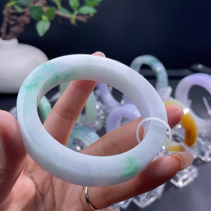 定制翡翠翡翠手镯未镶嵌