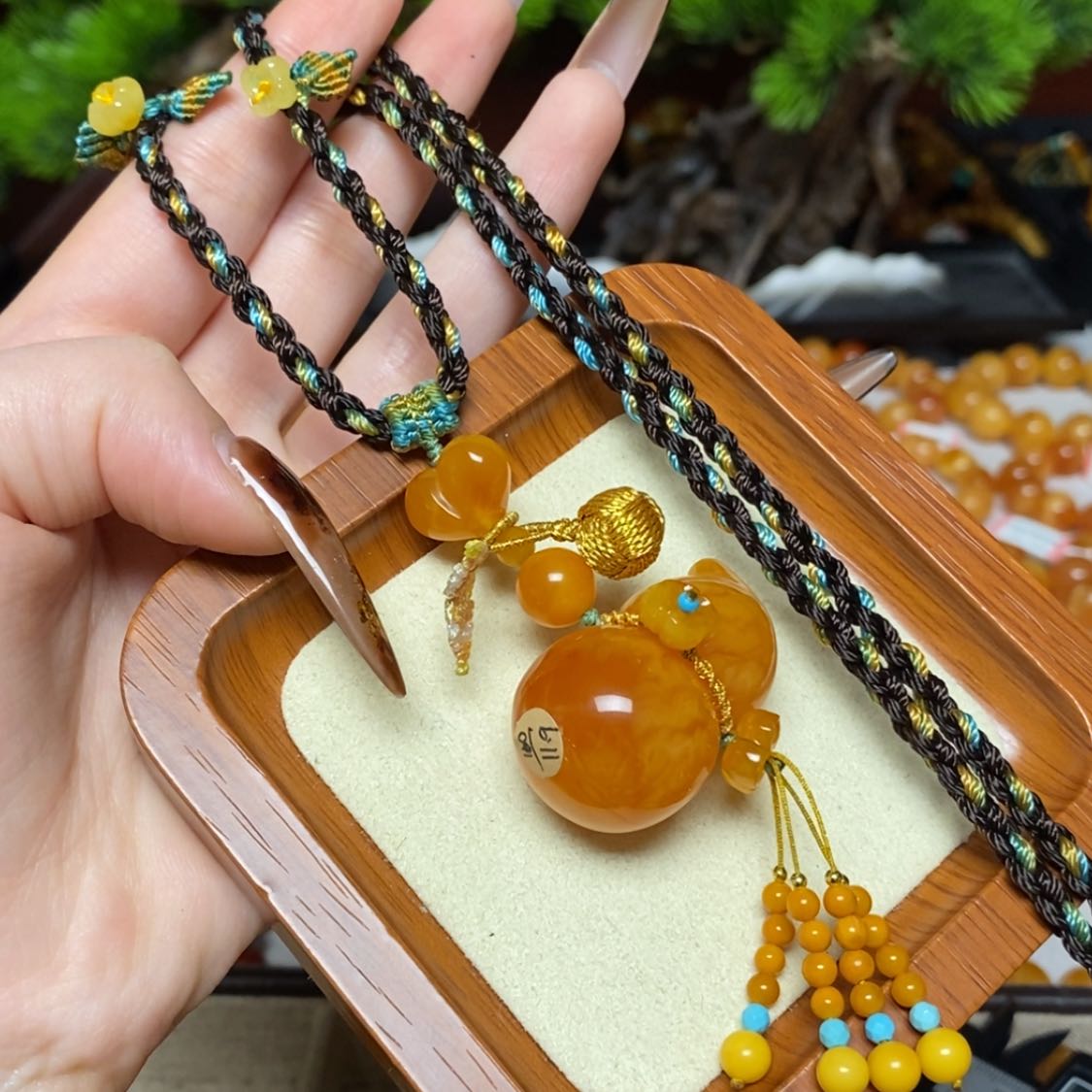 【闪购商品】蜜蜡颈饰未镶嵌