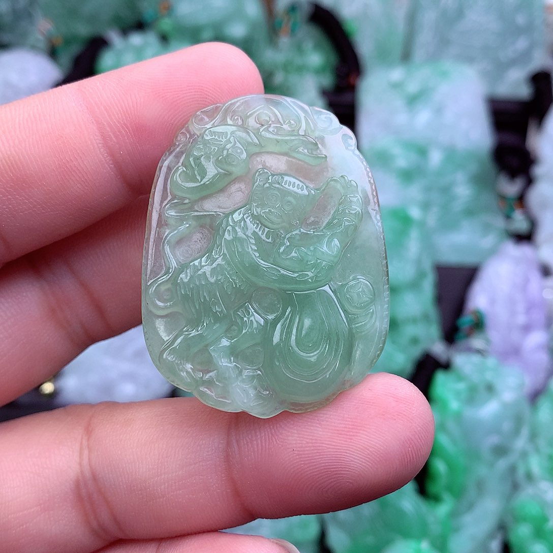 翡翠吊坠(不含链)未镶嵌