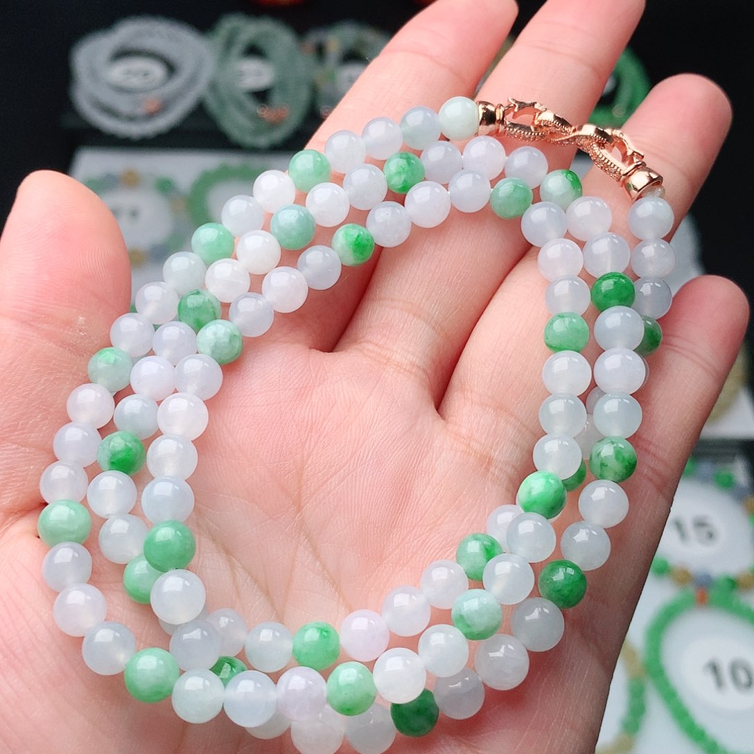 翡翠手串未镶嵌翡翠