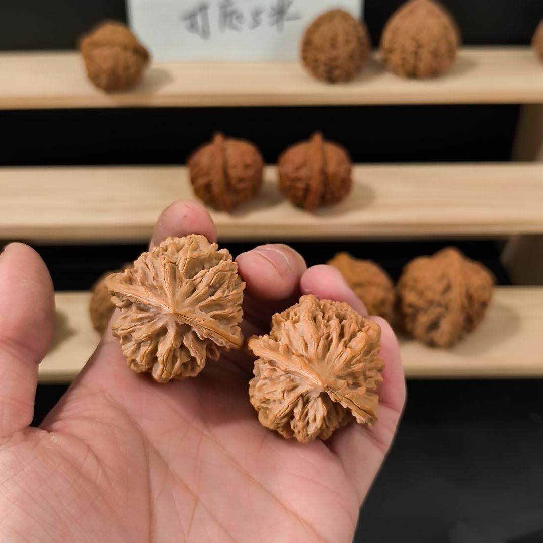 绝***武吊坠文玩核桃41帝王