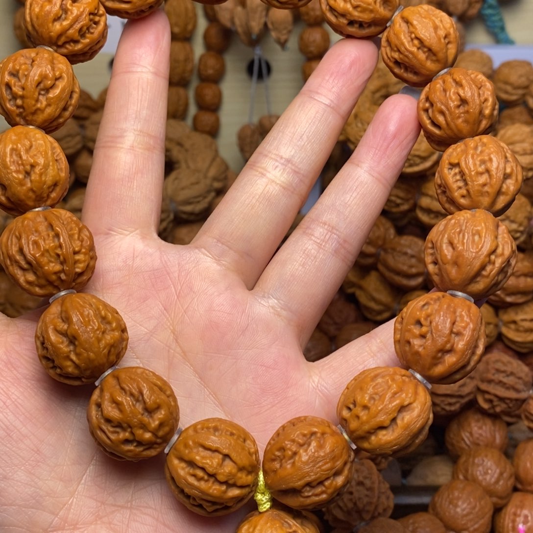 文玩核桃手串老**八棱
