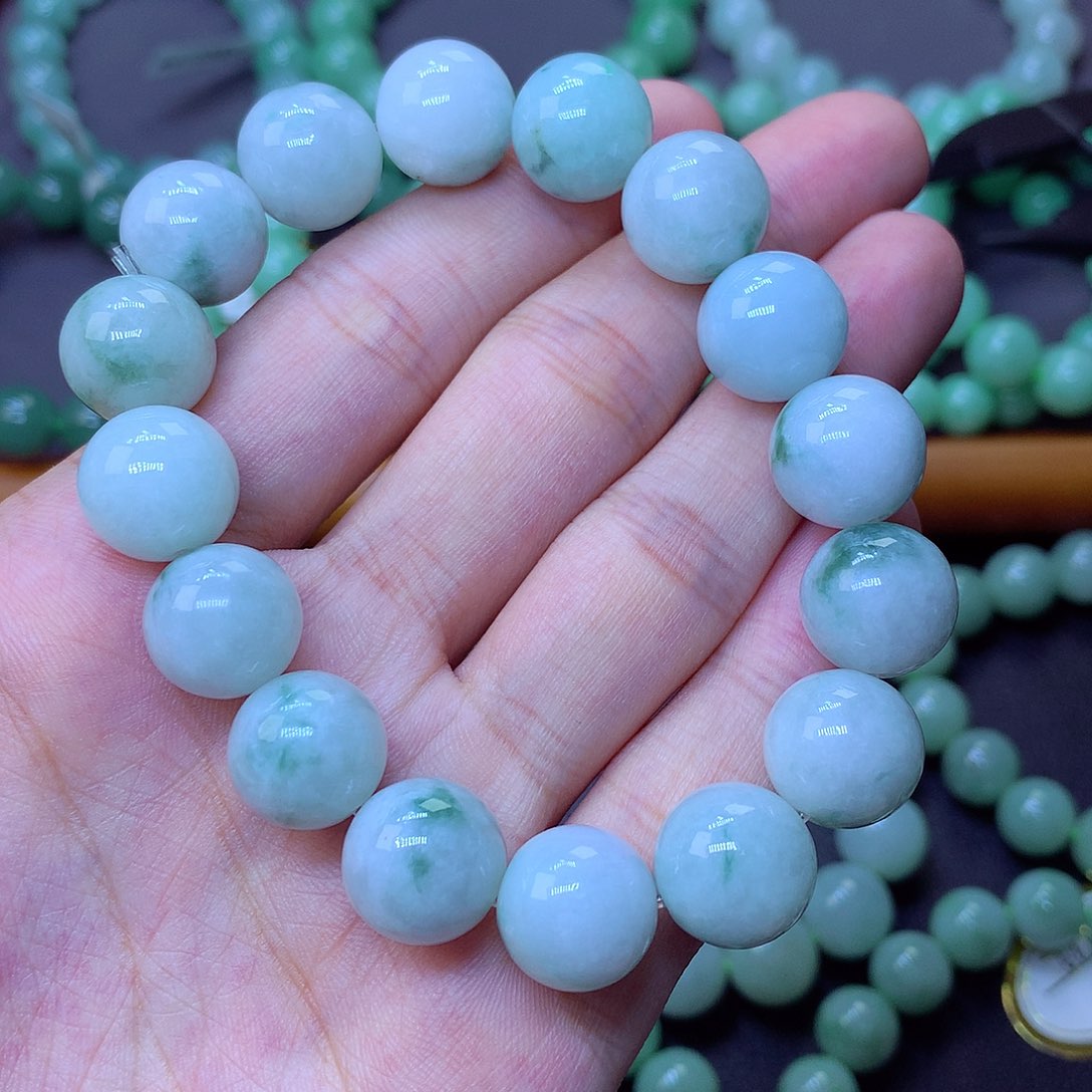 翡翠未镶嵌毛衣链