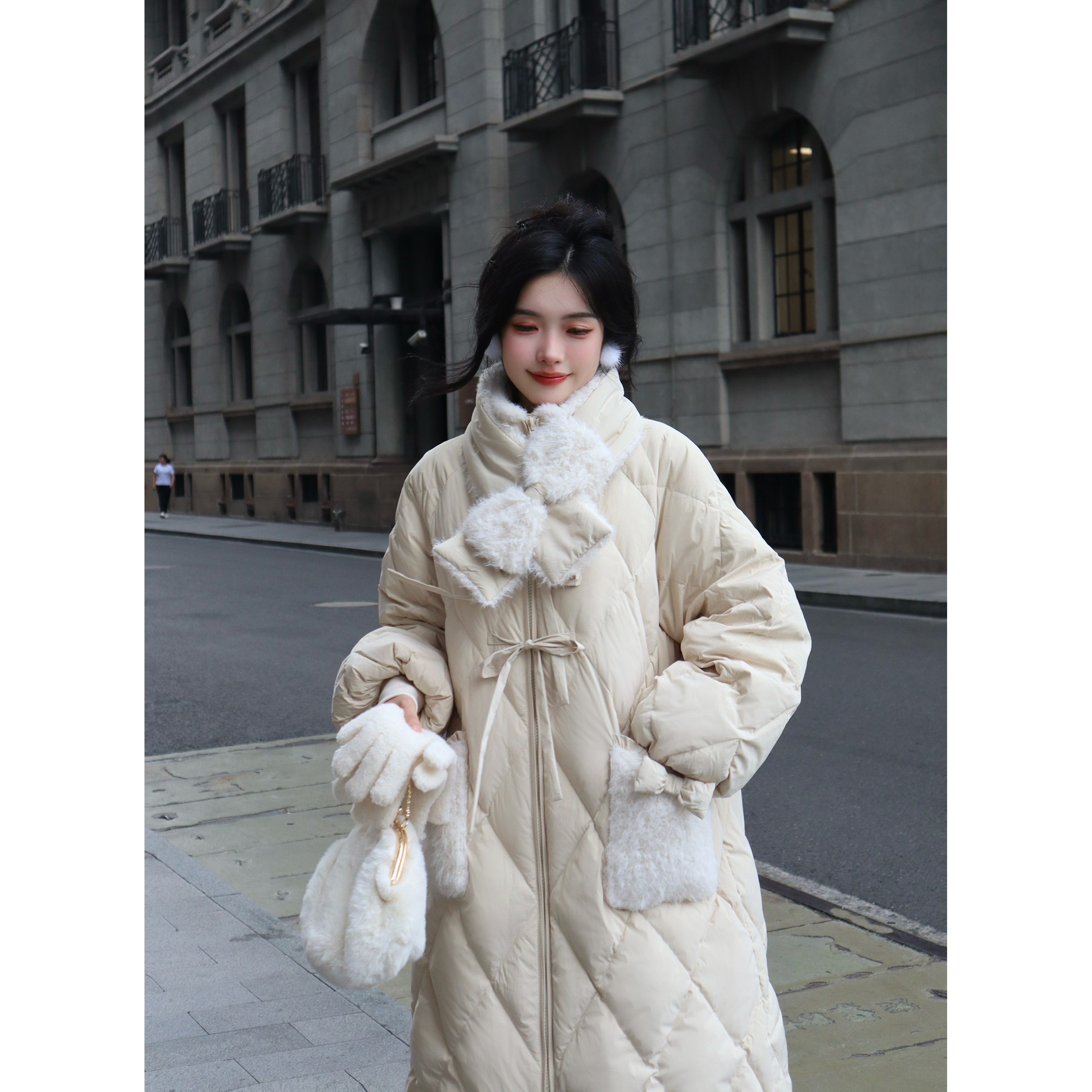 Blovelan星雪初霁 菱格蝴蝶结拉链90白鸭绒围脖保暖黄色羽绒服冬