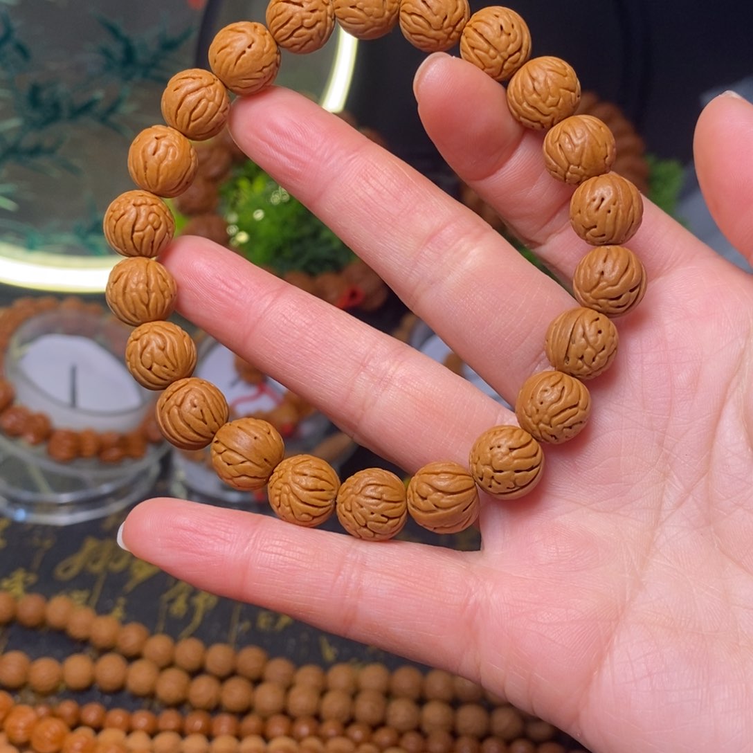 【闪购商品】手串桃核