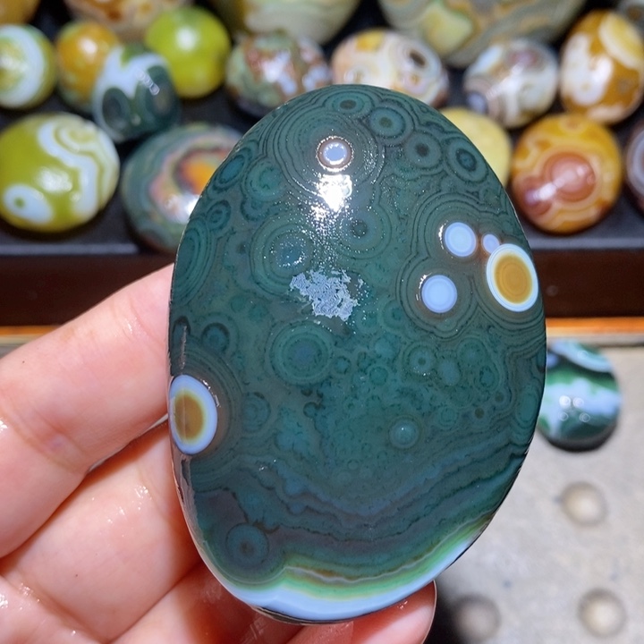 未镶嵌玛瑙/玉髓珠宝半成品93