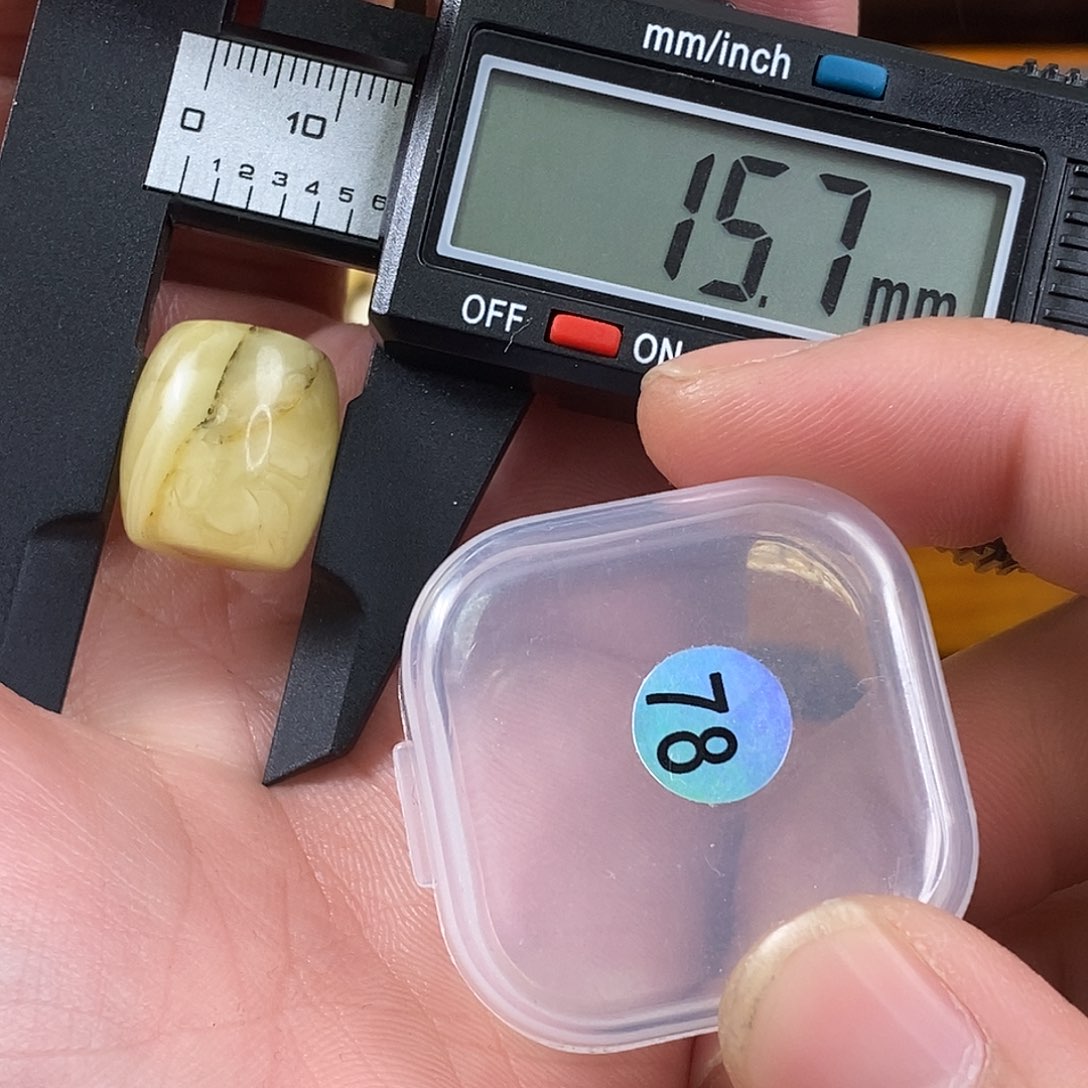 琥珀裸石未镶嵌微瑕