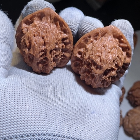 把件文玩核桃玲珑