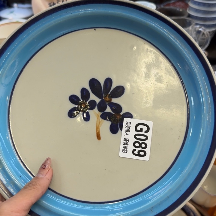 瓷片啦*哈哈哈哈哈哈哈