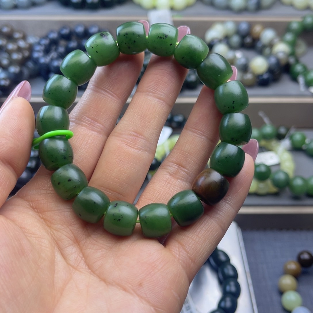 和田玉手链未镶嵌