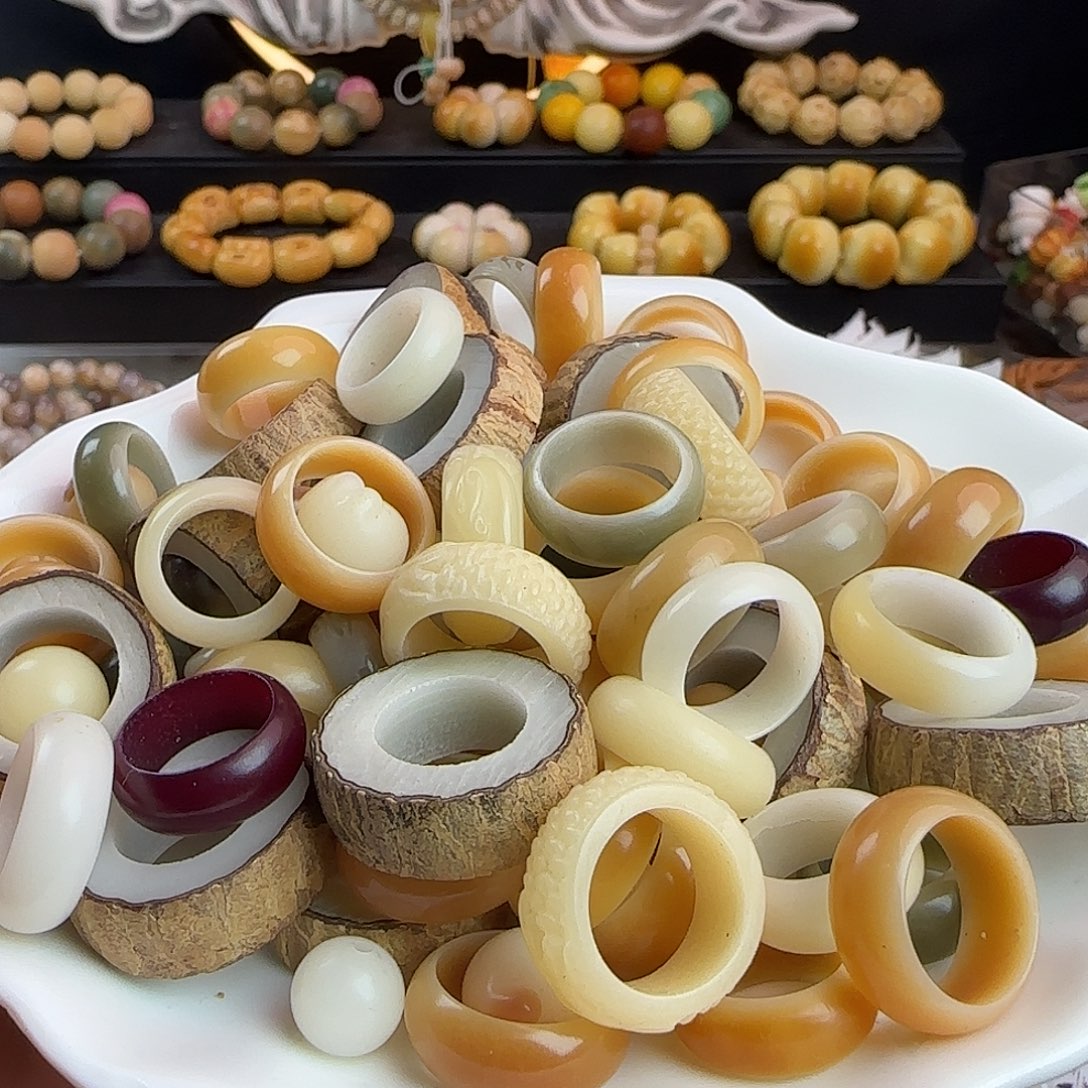 手串菩提根/象牙果跑环50颗（款式随机发）