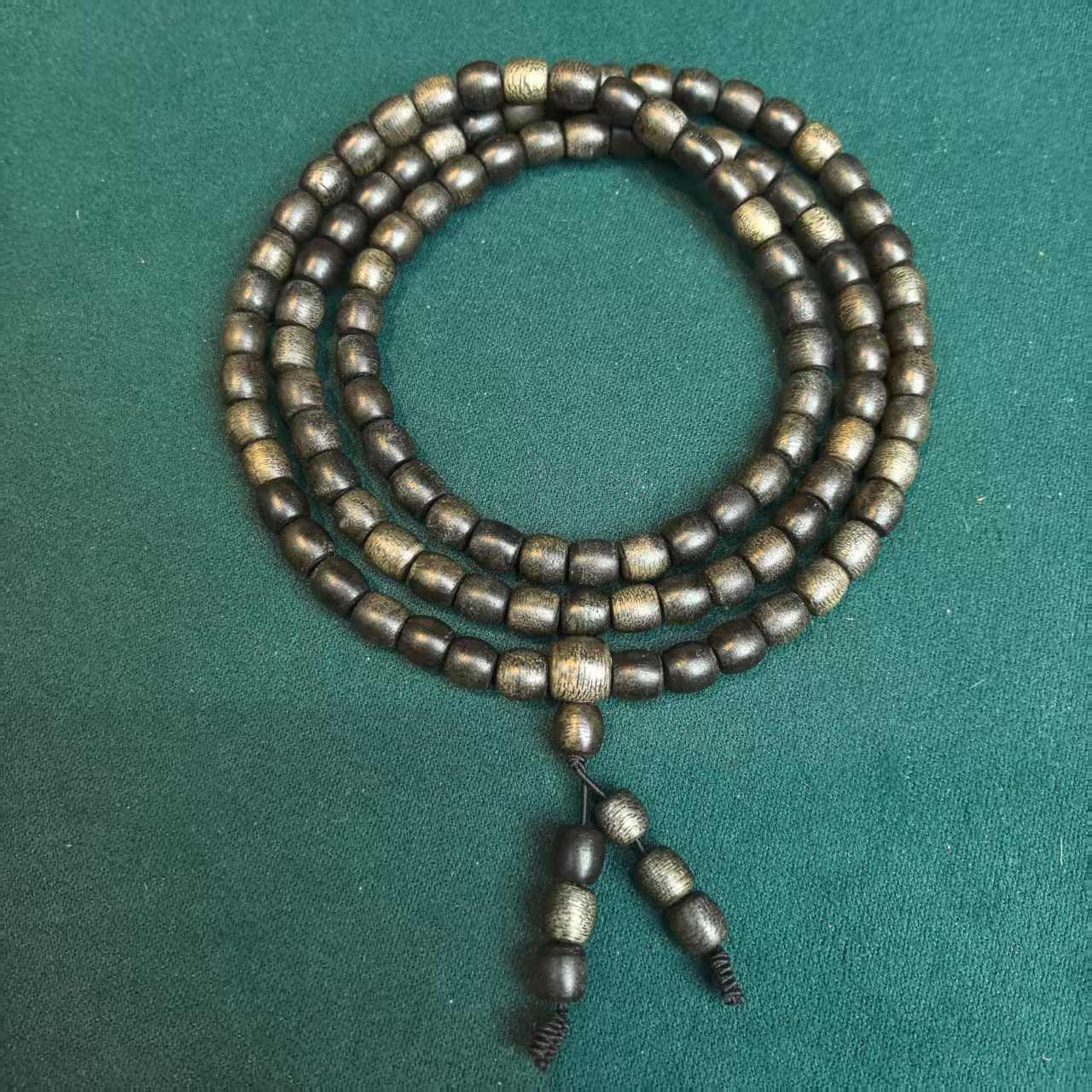 B052【鼎尊】海南绿奇鼓珠多圈手串