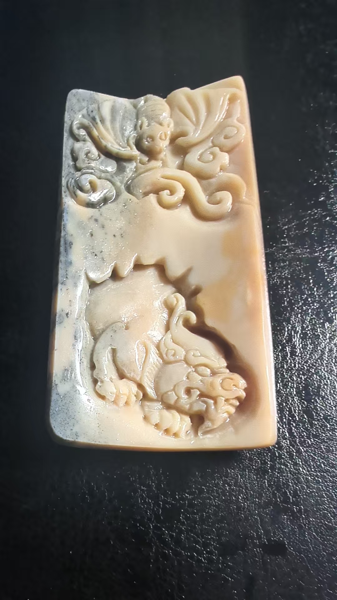 猛犸约32克雕刻件xy897
