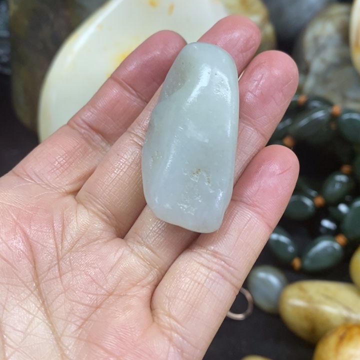 和田玉（糖玉）未镶嵌挂件