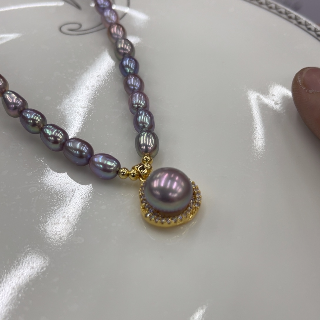 淡水珍珠颈饰合金80888