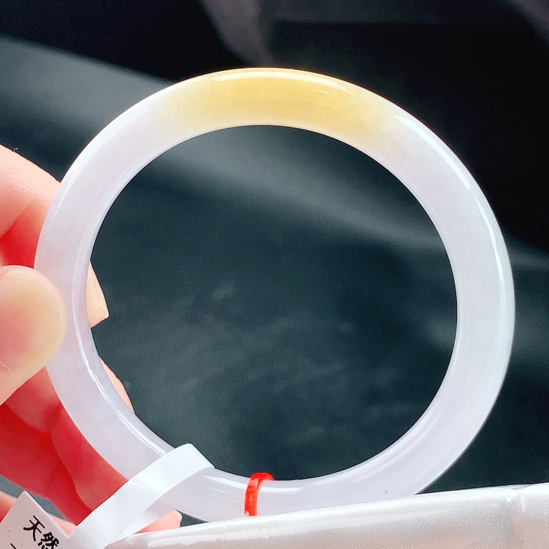 未镶嵌手镯（圆镯）翡翠56圈