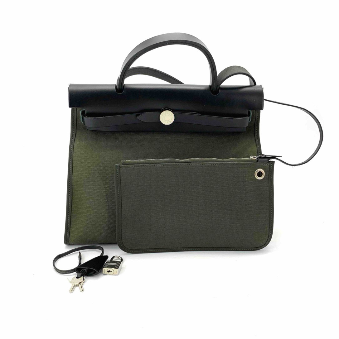 99新 Hermes/爱马仕 军绿色herbag帆布拼皮手提单肩包  尺寸31/25