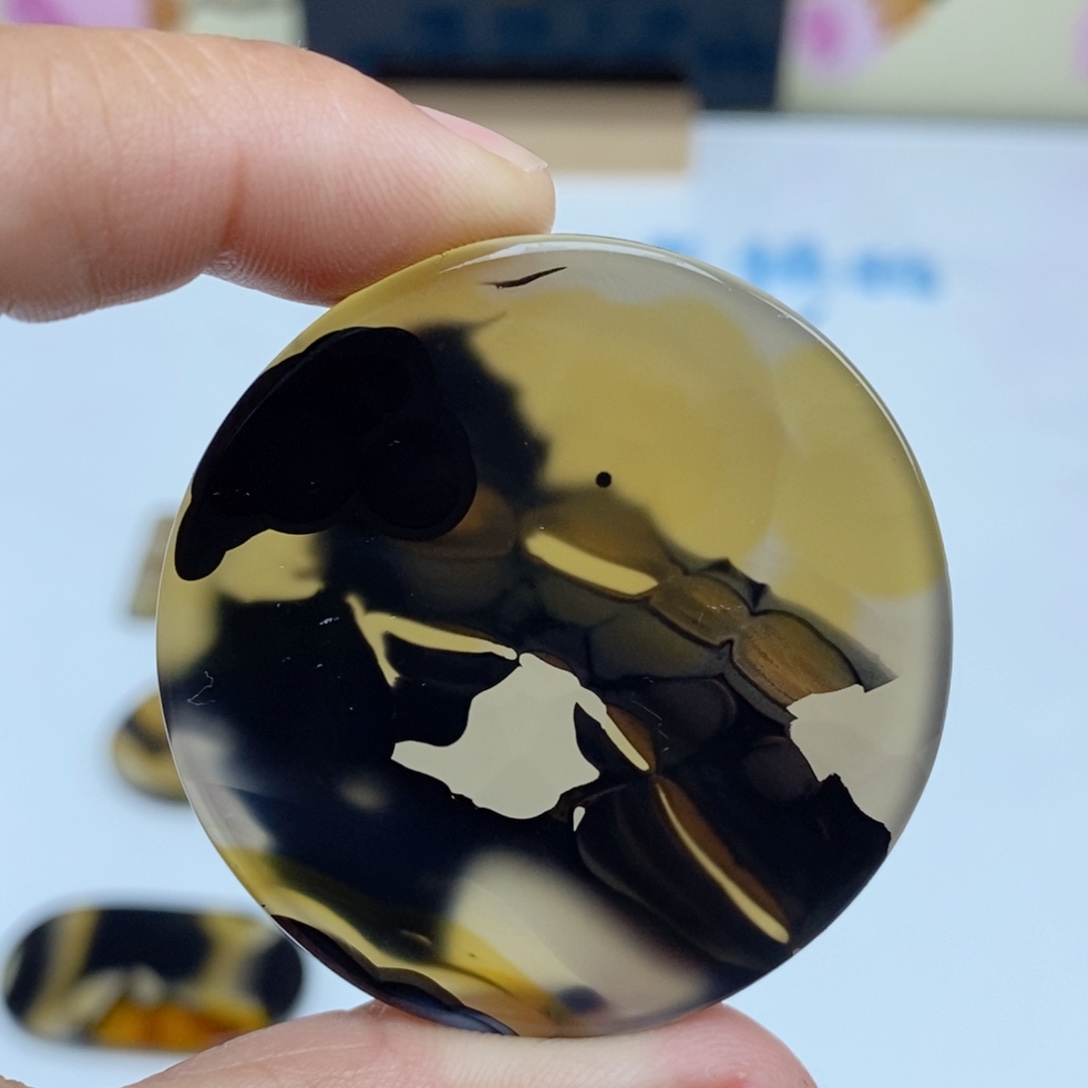 玛瑙/玉髓未镶嵌珠宝半成品