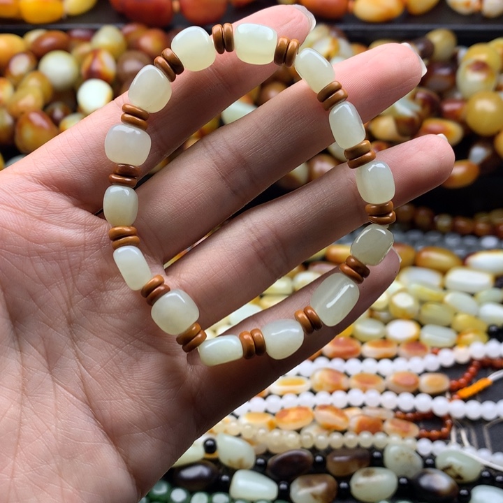 手链未镶嵌和田玉