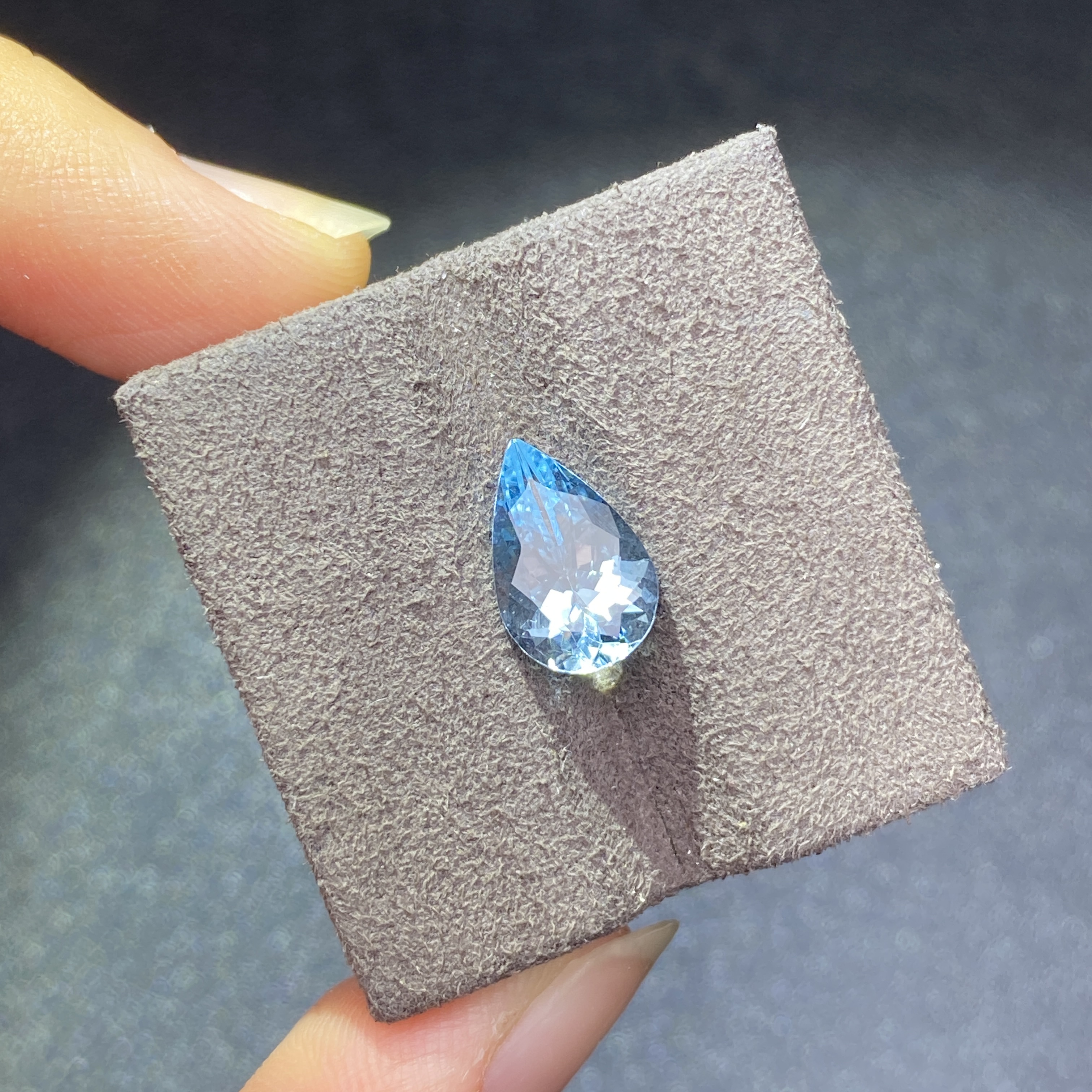 25K019  圣玛利亚海蓝宝（Vibrant-Billiance） 1.97克拉