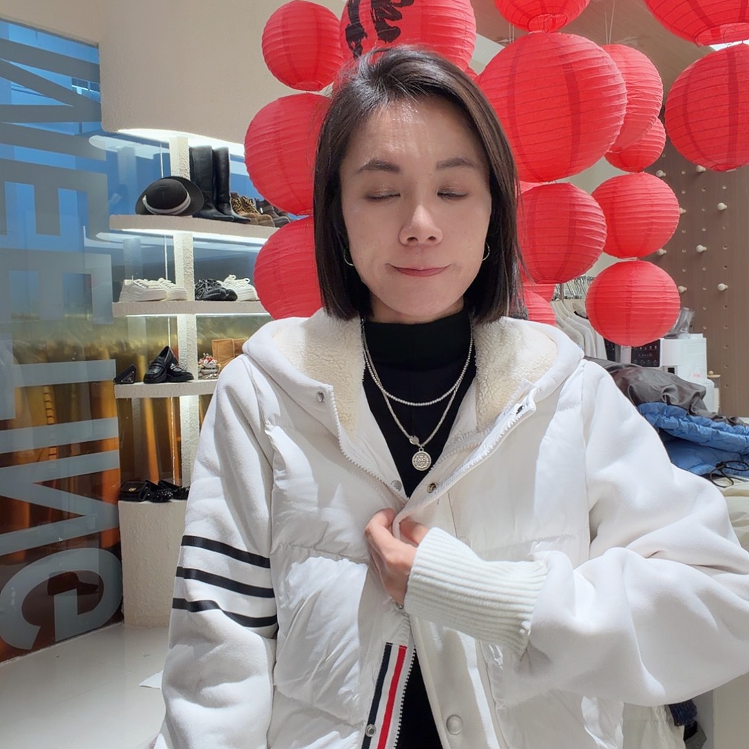 沙***沫卓约姿色外套7660