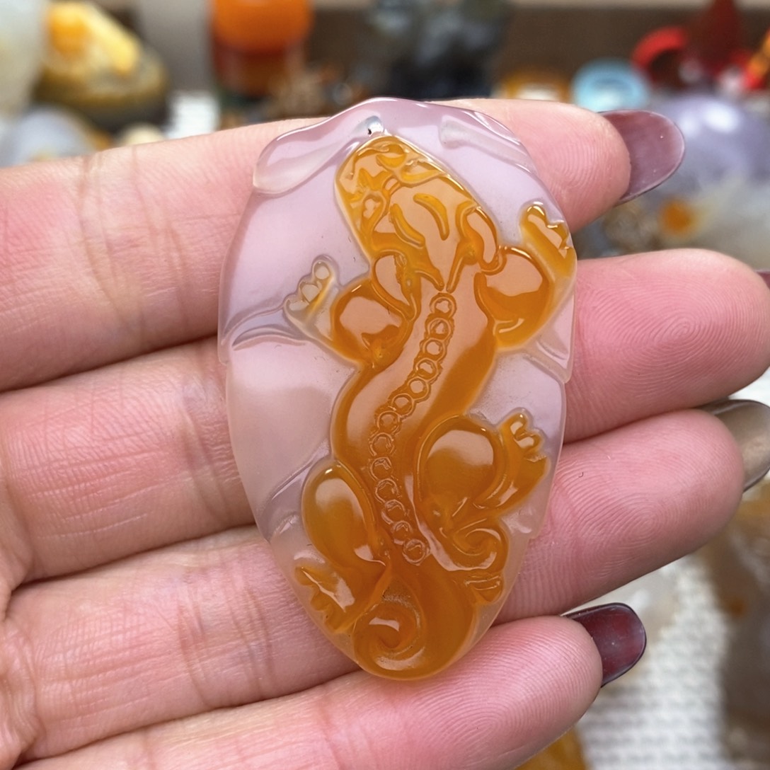 玛瑙/玉髓挂件未镶嵌