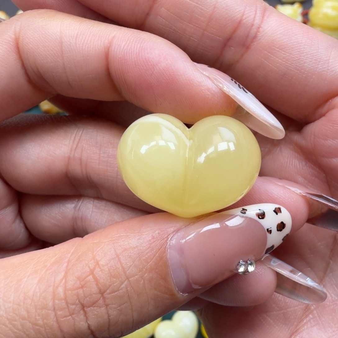 琥珀未镶嵌裸石蜜蜡